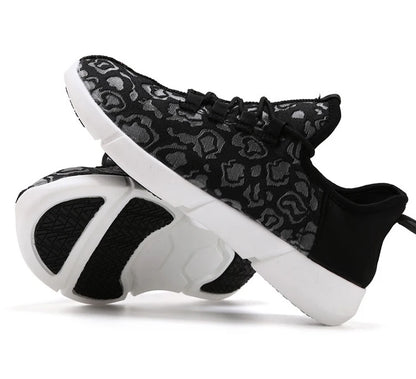 Servit Slip-on Sneakers